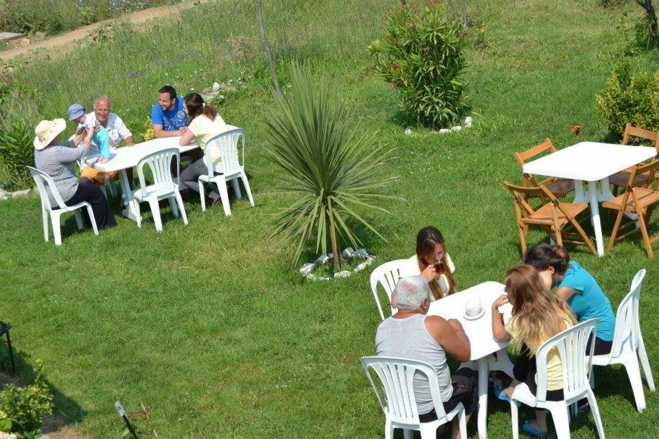 Eylul Pansiyon Teşvikiye Buitenkant foto